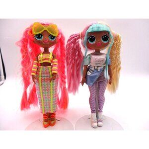 LOL Surprise OMG Candylicious Fashion Doll Series 2 and OMG Lights Dazzle Doll